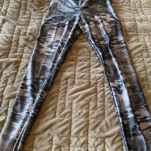 Emily Hsu gray camo leggings full length